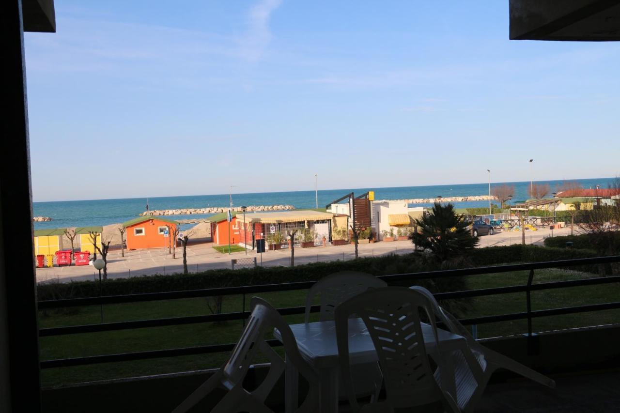 Comfortable With Sea View In 60 M² * Fano